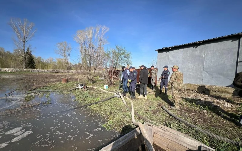 Пик паводка в районе Алтай в ВКО пройден