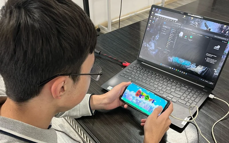 Абай облысында 10-сынып оқушысы бір аптада ерекше мобильді ойын жасап шығарды