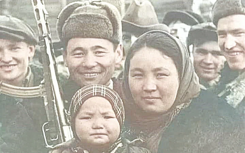 История казахстанской партизанской семьи - Жилбека Агадилова, его супруги Жамал и дочери Майи 