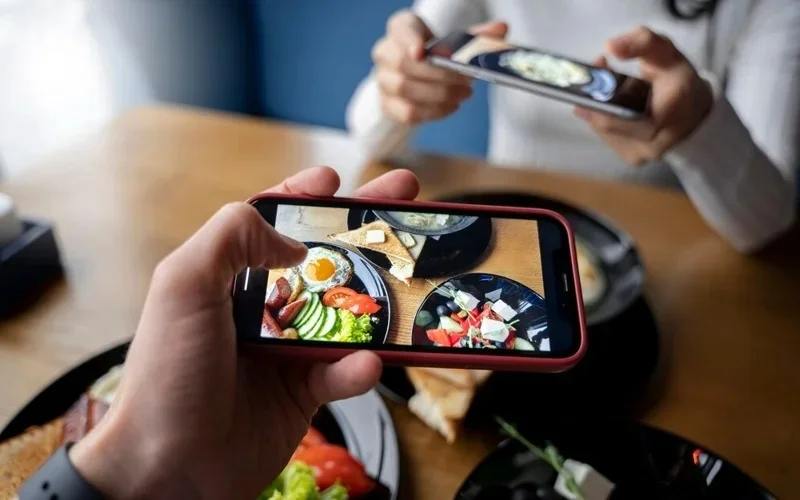 Миллиард теңге, гастроблогерлер және Netflix: Алматы туристік имиджін қалай қалыптастырып жатыр