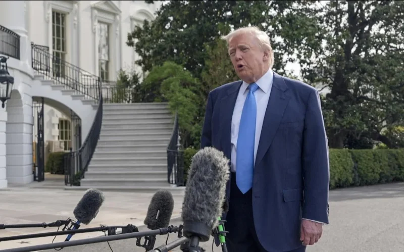 Трамп Украина мен Ресей туралы тағы мәлімдеме жасады