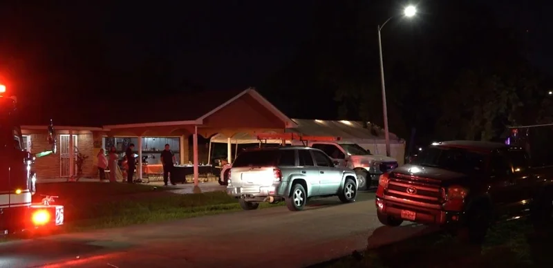 16 человек получили огнестрельные ранения в Хьюстоне