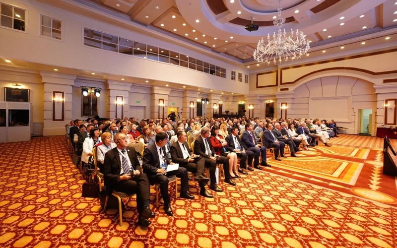 Профсоюз педагогов отметил вековой юбилей