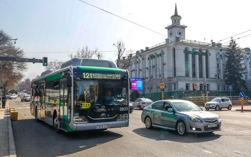 автобус, автомобиль, дорога