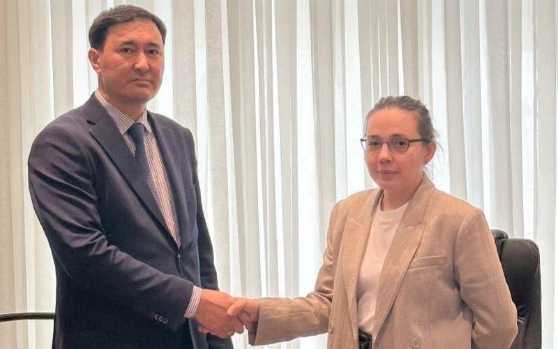 Túrkistan halyqaralyq áýejaıyna jańa basshy keldi Túrkistan halyqaralyq áýejaıyna jańa basshy keldi