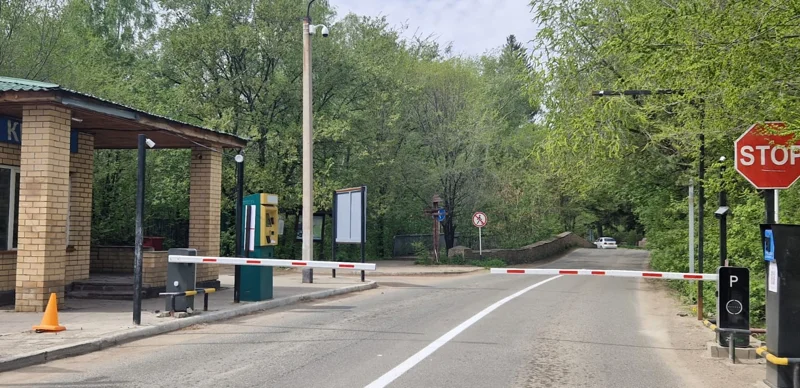 Советы автотуристам: как избежать задержек при въезде в нацпарк