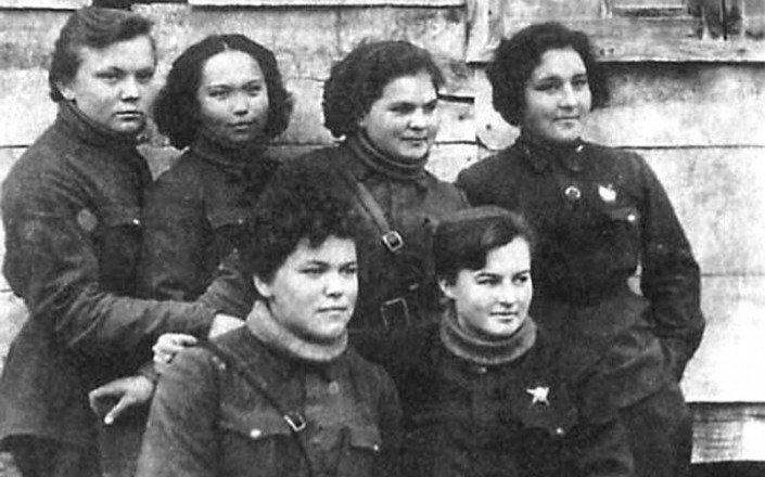 летчицы а