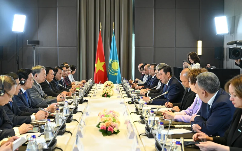 Мажилис Казахстана заинтересован в расширении связей с Национальным собранием Вьетнама