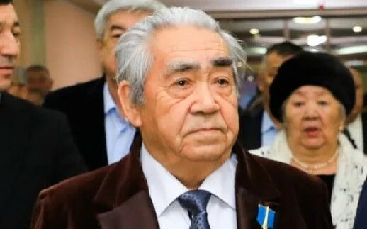 ЖАКАНОВ Илья