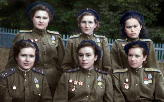 Хиуаз Доспанова летчицы