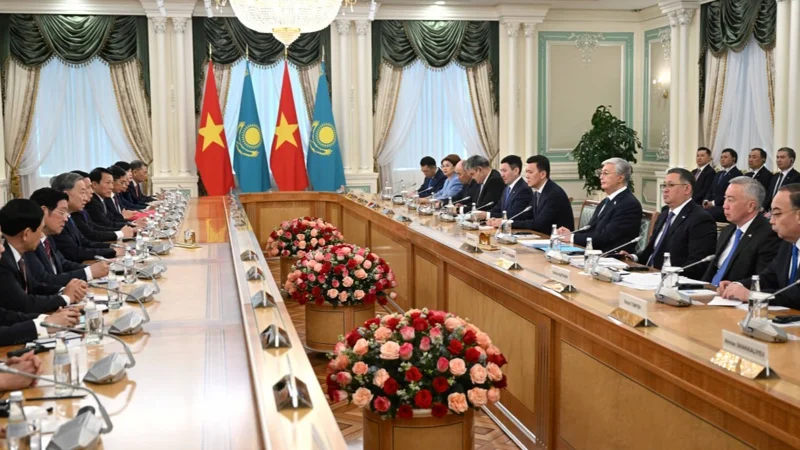 Казахстан и Вьетнам намерены довести товарооборот до $2 млрд