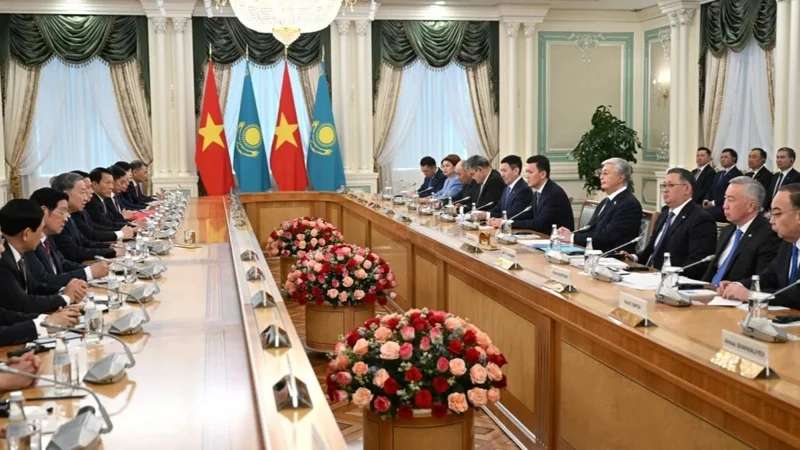Kazakhstan, Vietnam
