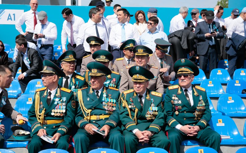 Жеңістің 80 жылдығына арналған әскери парад қалай өтті Жеңістің 80 жылдығына арналған әскери парад қалай өтті