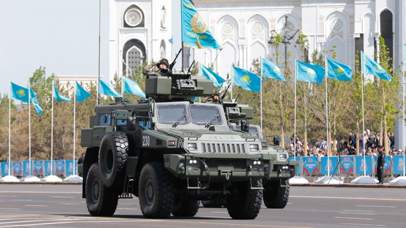 Жеңістің 80 жылдығына арналған әскери парад қалай өтті Жеңістің 80 жылдығына арналған әскери парад қалай өтті