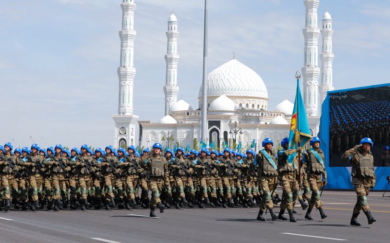 Жеңістің 80 жылдығына арналған әскери парад қалай өтті Жеңістің 80 жылдығына арналған әскери парад қалай өтті