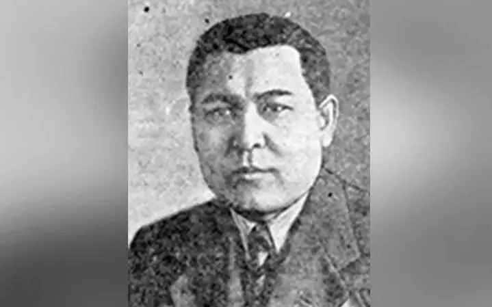 Mahmud SAPARǴALIEV