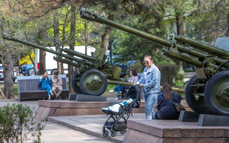 Алматы готовится отметить 9 Мая: концерты, парады и военная техника Алматы готовится отметить 9 Мая: концерты, парады и военная техника