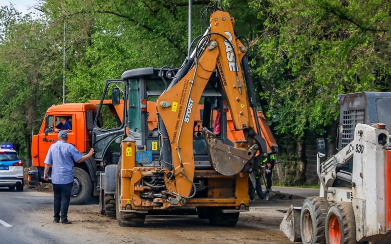 ремонт дорог, жол жөндеу, трактор