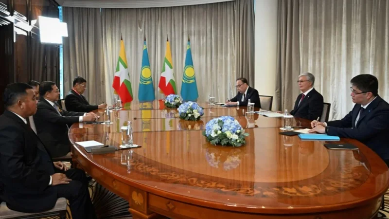 President Tokayev meets with Myanmar’s Prime Minister Min Aung Hlaing