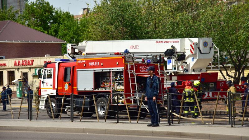 Пожар на рынке «Шапагат» в Астане локализован Пожар на рынке «Шапагат» в Астане локализован