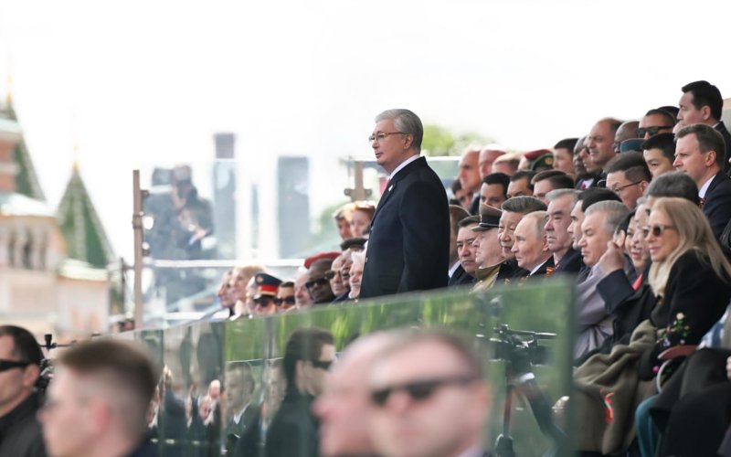 Глава государства поприветствовал казахстанских военнослужащих, участвующих в параде на Красной площади Глава государства поприветствовал казахстанских военнослужащих, участвующих в параде на Красной площади