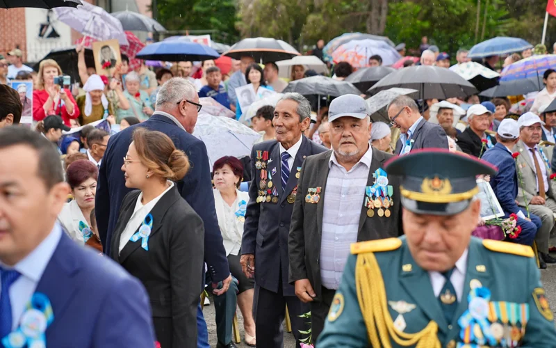 Шымкент отметил 80-летие Победы: память, фотографии и песни военных лет