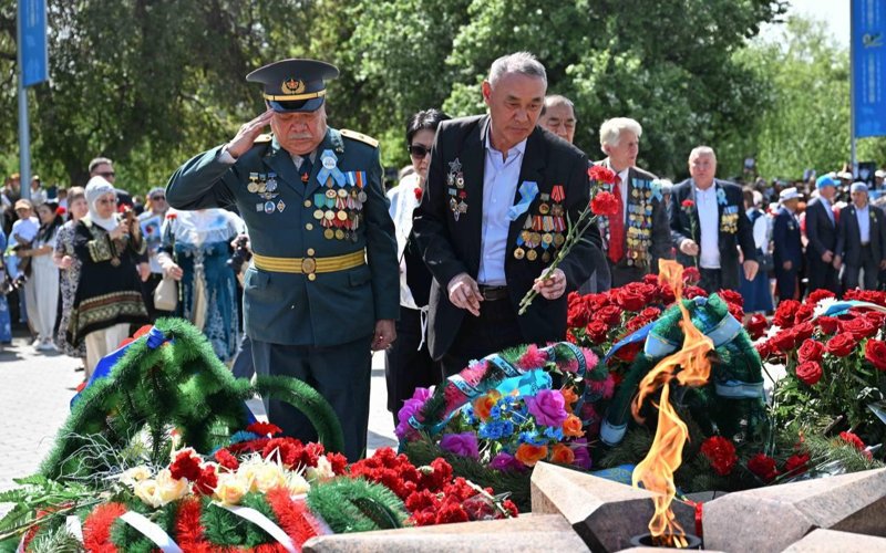 В области Абай широко отмечают 80-летие Великой Победы В области Абай широко отмечают 80-летие Великой Победы