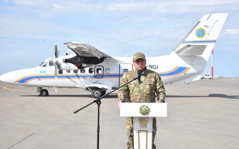 Atyraý oblysyna tótenshe jaǵdaı kezinde qoldanylatyn L-410 ushaǵy jetkizildi