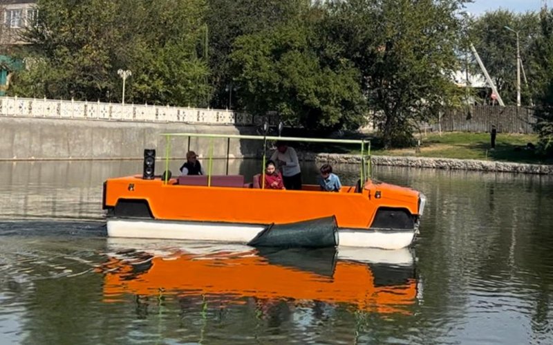 Школьница из Тараза придумала способ спасения водоемов от зловонных водорослей Школьница из Тараза придумала способ спасения водоемов от зловонных водорослей