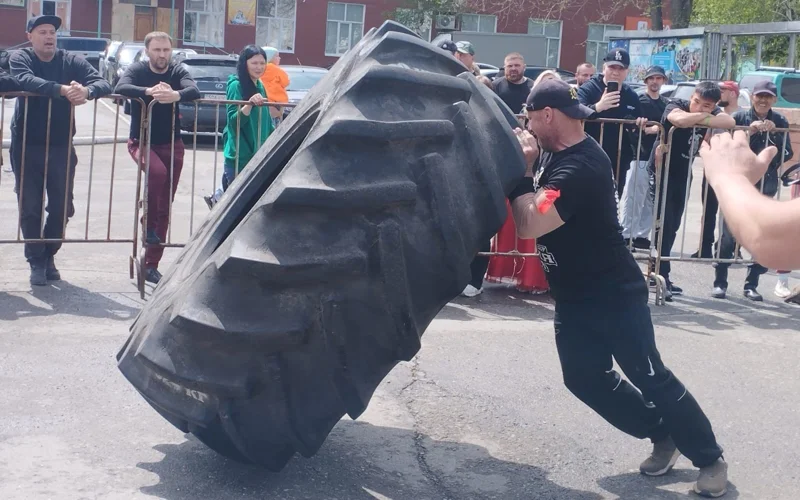 Риддер стал ареной силового экстрима: атлеты ВКО сразились за титул сильнейшего