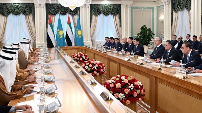 Абу-Даби Валиаҳд шаҳзодаси Қозоғистон билан қайси соҳаларда ҳамкорлик жадаллаштирилишини айтди Абу-Даби Валиаҳд шаҳзодаси Қозоғистон билан қайси соҳаларда ҳамкорлик жадаллаштирилишини айтди