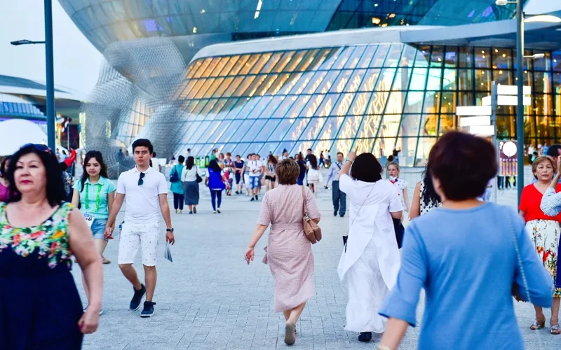 Қозоғистонликлар 2025 йил июнь ойида неча кун дам олади