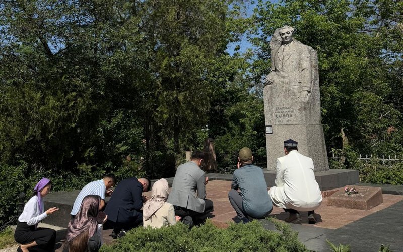 Алматыда тарихи тұлғалардың зираттары цифрлық картаға енгізілді Алматыда тарихи тұлғалардың зираттары цифрлық картаға енгізілді
