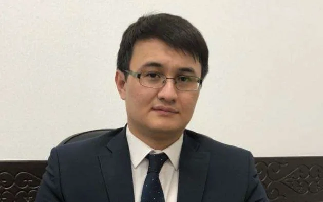 ЖОЛМАНОВ Азамат Сагатович
