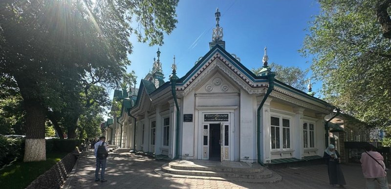 тарихи ғимарат а