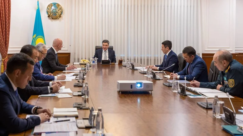  Олжас Бектенов Мемлекет басшысының тапсырмаларын орындау бойынша кеңес өткізді 