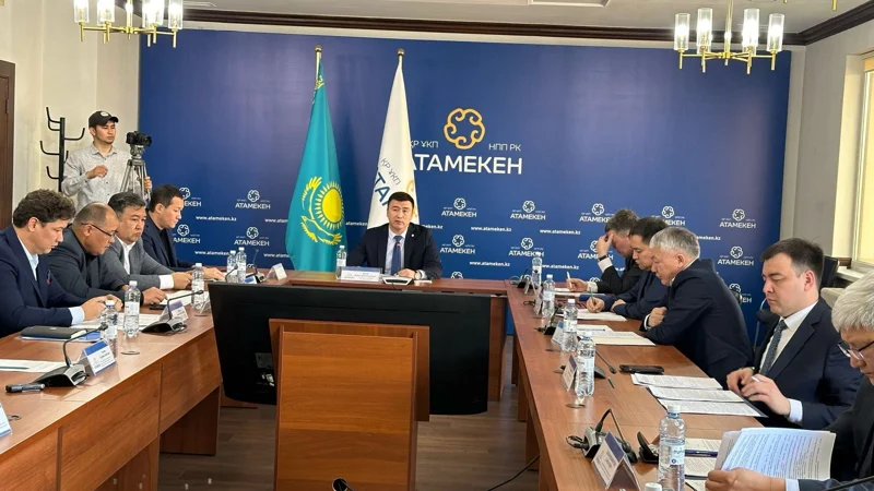 Қазақстан-Қытай шекарасындағы көлік-логистика мәселелері қаралды