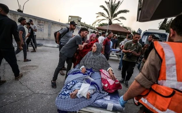 Израиль усилил удары по сектору Газа, погибли по меньшей мере 65 человек