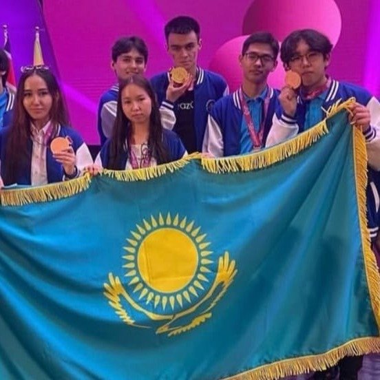 Серебряную медаль завоевал карагандинец на международной олимпиаде по химии в Бразилии Серебряную медаль завоевал карагандинец на международной олимпиаде по химии в Бразилии