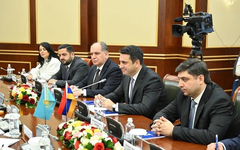 Speaker of Armenian Parliament Alen Simonyan visits Majilis Majilis