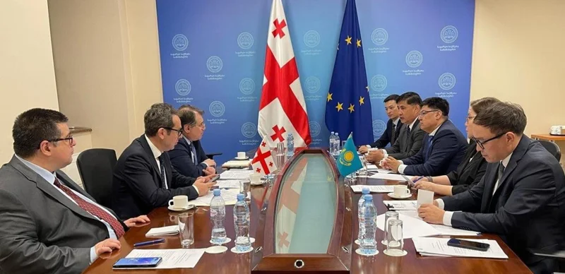 МИД Казахстана выразил обеспокоенность из-за депортации граждан из Грузии