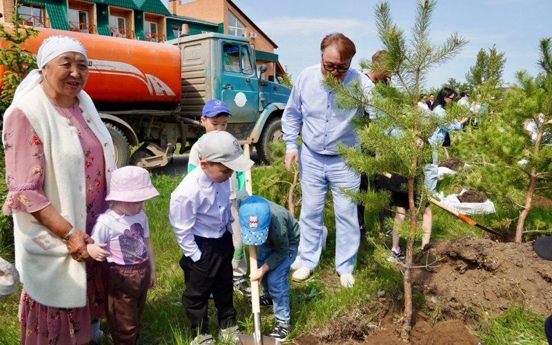 Otbasynan – ulttyń tamyryna: Kókshetaýda Halyqaralyq otbasy kúni keń kólemde atalyp ótti Otbasynan – ulttyń tamyryna: Kókshetaýda Halyqaralyq otbasy kúni keń kólemde atalyp ótti