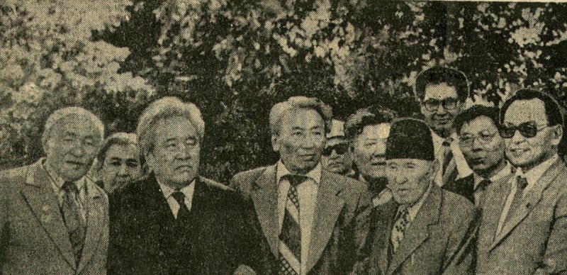 Kemel Toqaev pen qazaq qalamgerleri Qyzylordada Kemel Toqaev pen qazaq qalamgerleri Qyzylordada