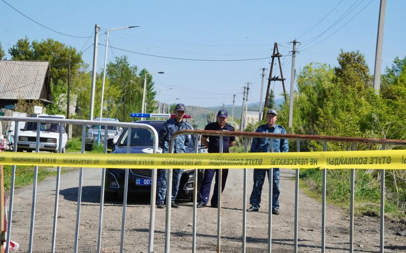 ShQO-da jer qazyp jatqanda topyraq opyrylyp, 2 jumysshy qaza boldy ShQO-da jer qazyp jatqanda topyraq opyrylyp, 2 jumysshy qaza boldy