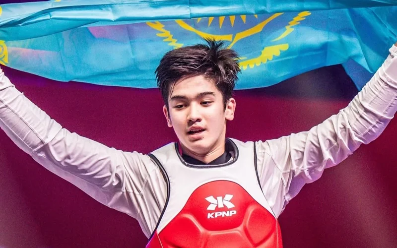 Казахстан занял второе место в командном зачёте ЧМ по тхэквондо