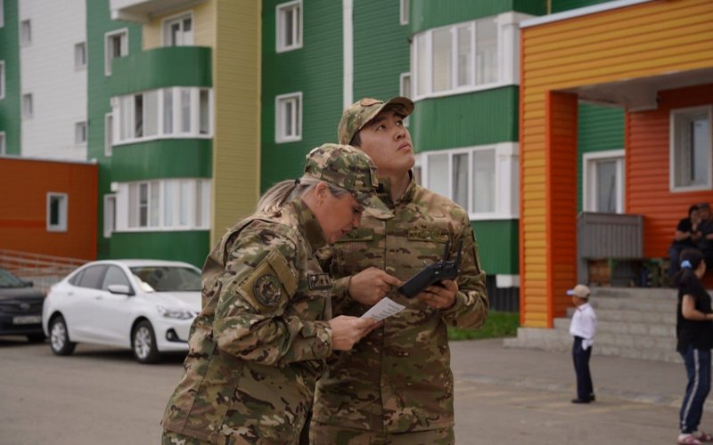 спасатели спасатели