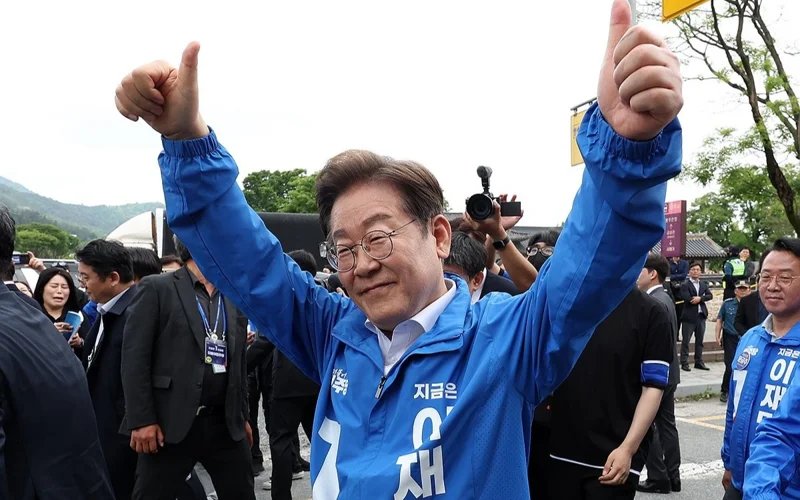 S. Korea: DP's Lee proposes amending Constitution for two four-year presidential terms