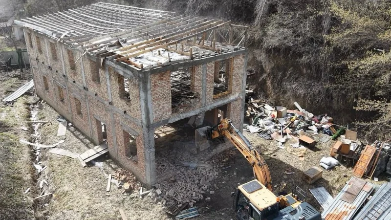 88 незаконных объектов снесли в Алматы за последние 2,5 года