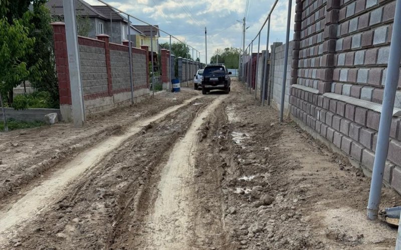 Просело дорожное полотно: в Алматы выявили нарушения при прокладке водопровода Просело дорожное полотно: в Алматы выявили нарушения при прокладке водопровода
