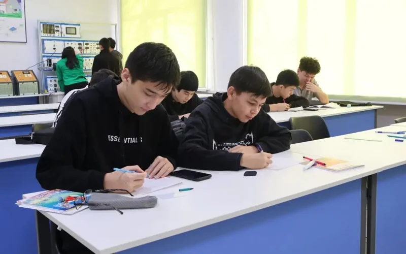 Over 4,000 businesses take on patronage of colleges in Kazakhstan